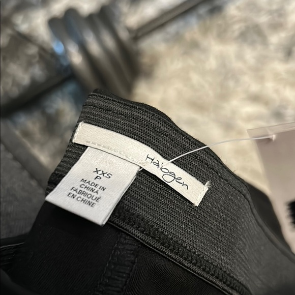 Halogen Black Skinny Pants - Picture 2 of 5